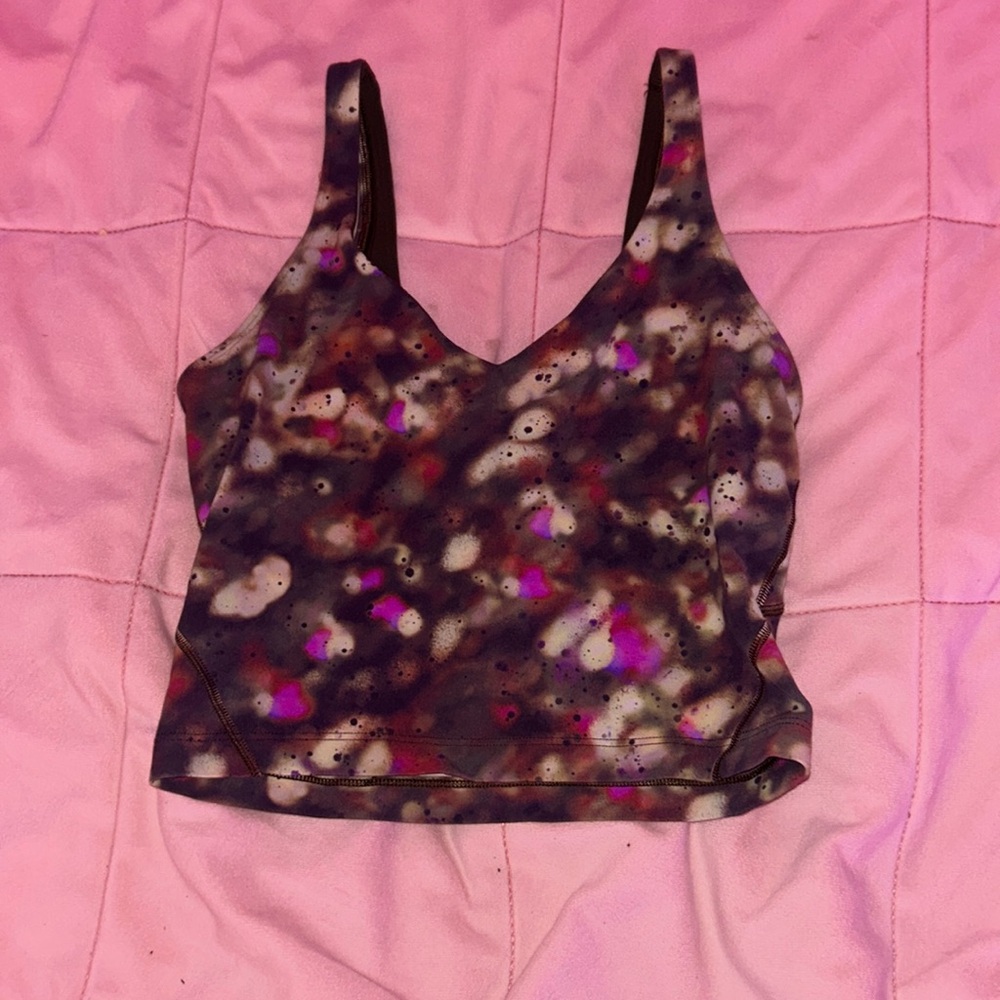 NWOT Lululemon tank